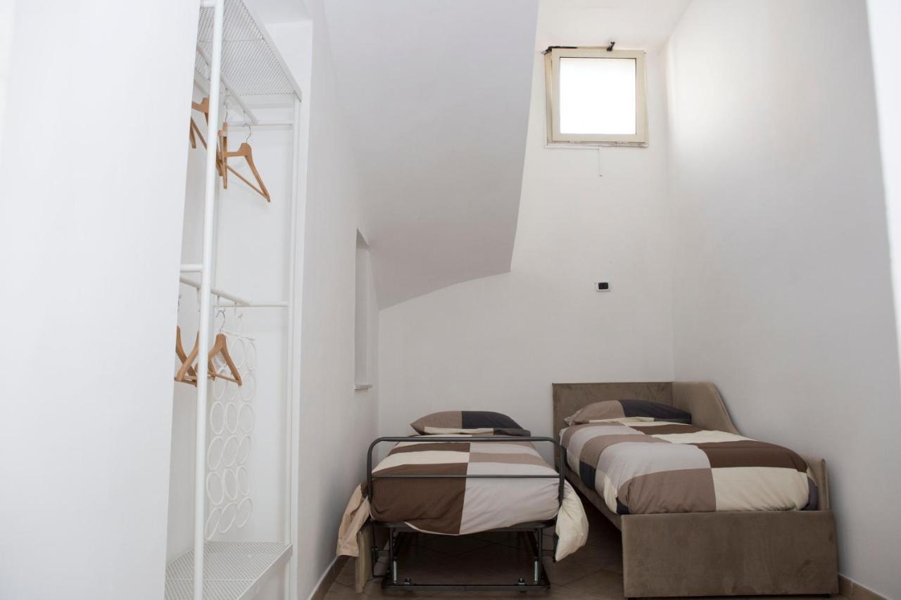 Airport House Apartman Nápoly Kültér fotó