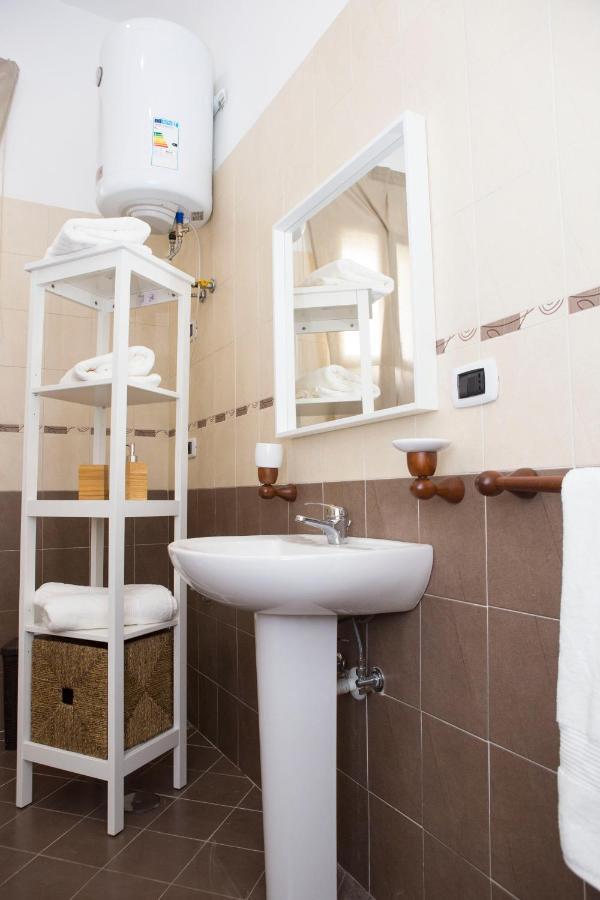 Airport House Apartman Nápoly Kültér fotó